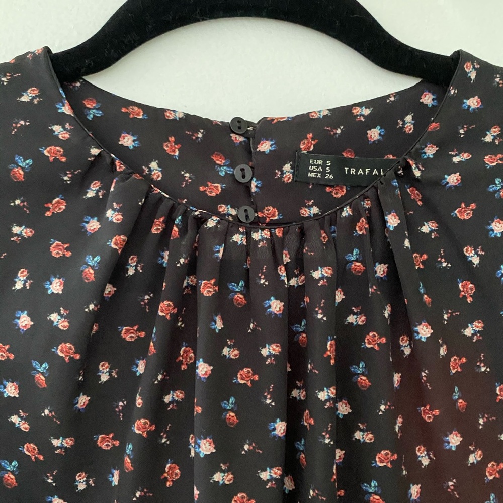 2/$25 Beautiful Summer Zara Dress